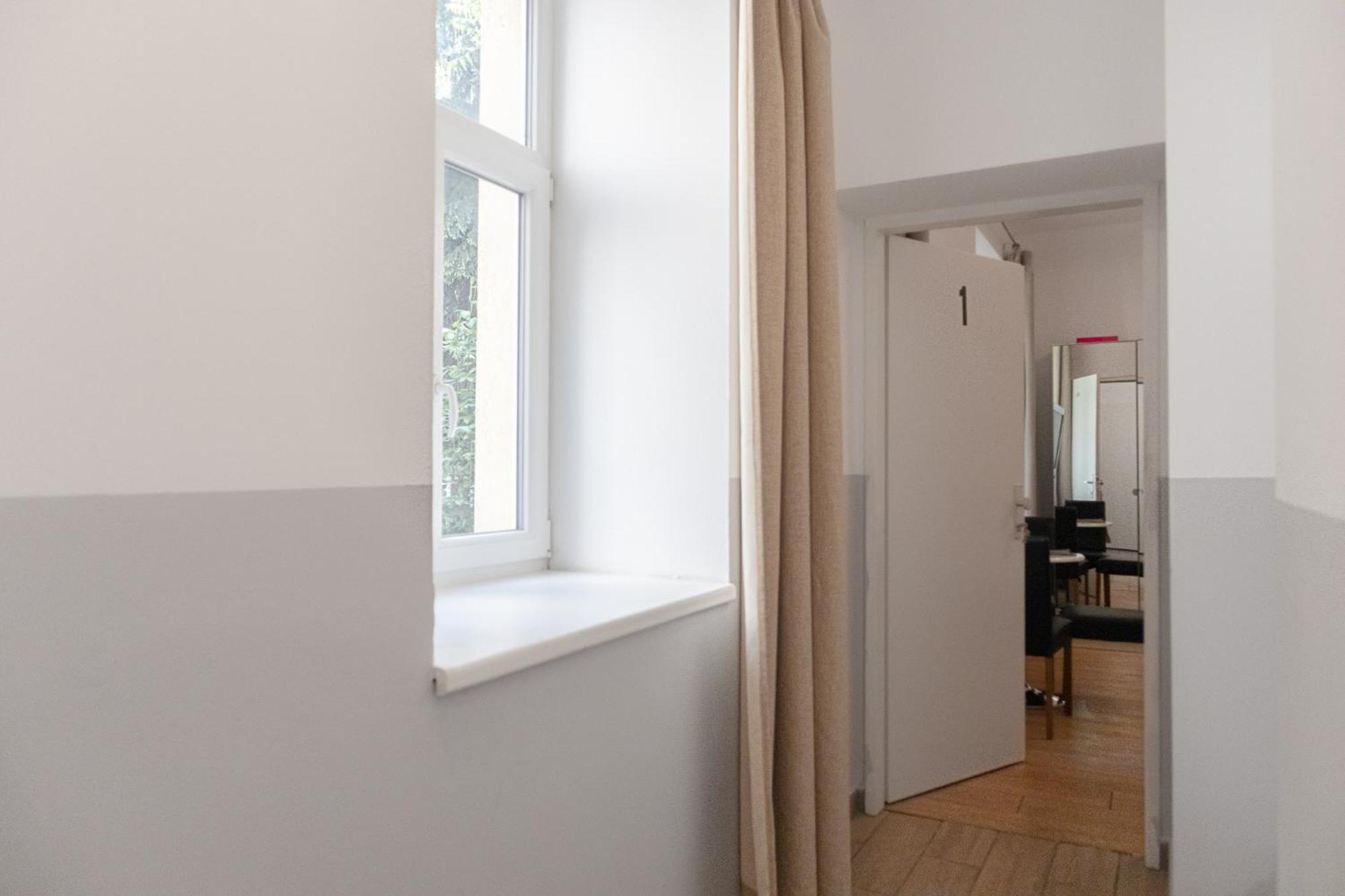 Relaxing 2-Bed Apartment For Extended Visits Vienna Exterior photo
